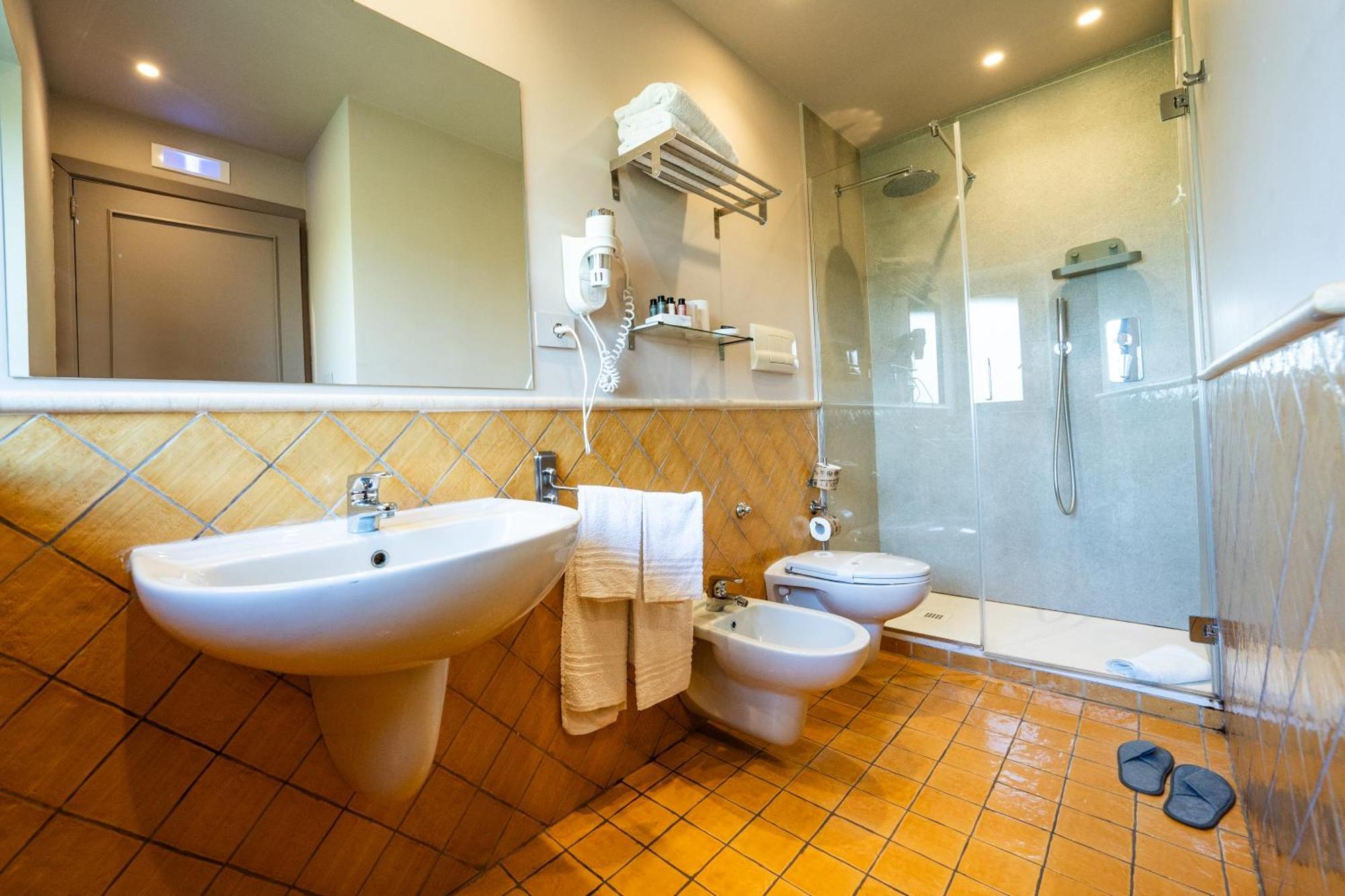 Neroli Bio Relais Hotel La Rotondella Стая снимка